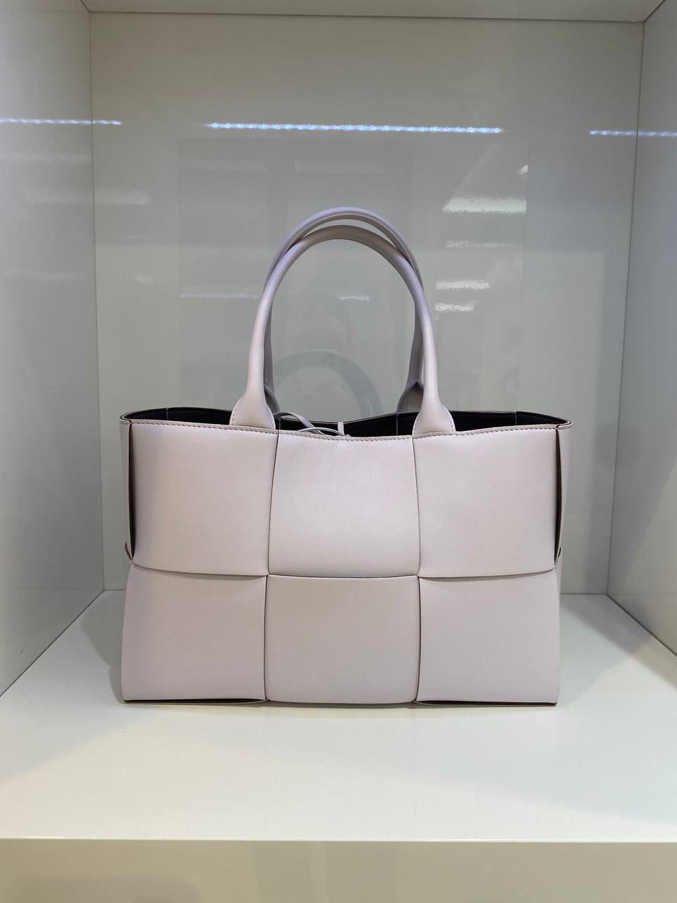 Bottega Veneta