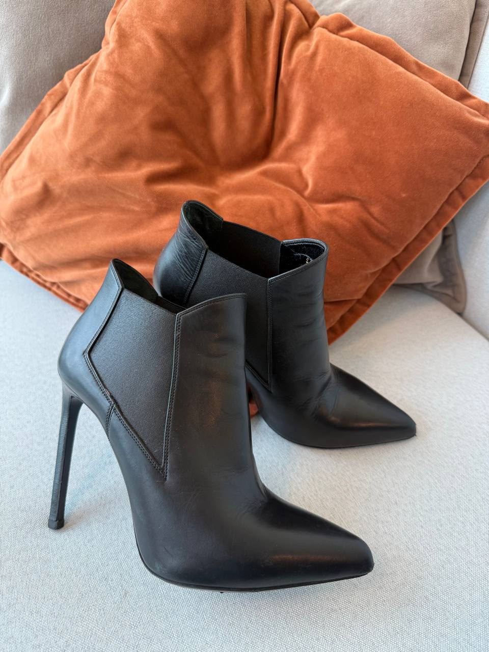 Saint Laurent