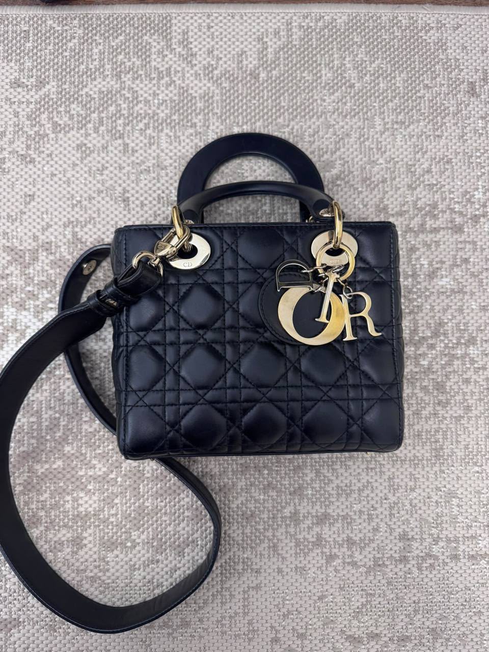 Dior