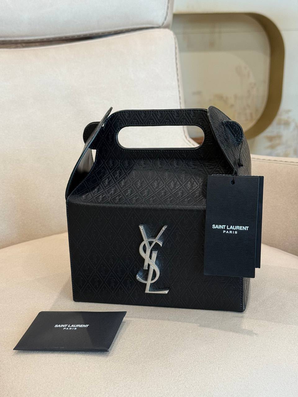 Saint Laurent