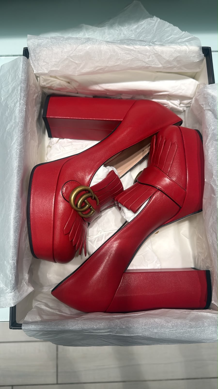 Gucci