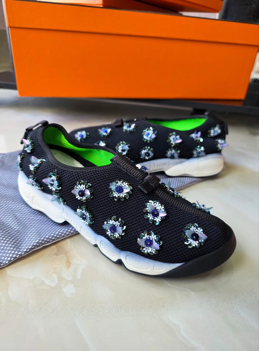 Dior