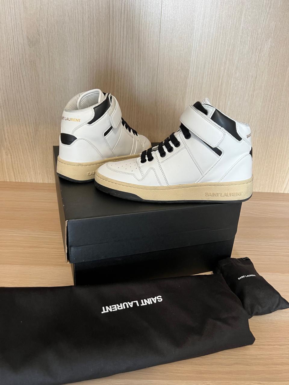Saint Laurent