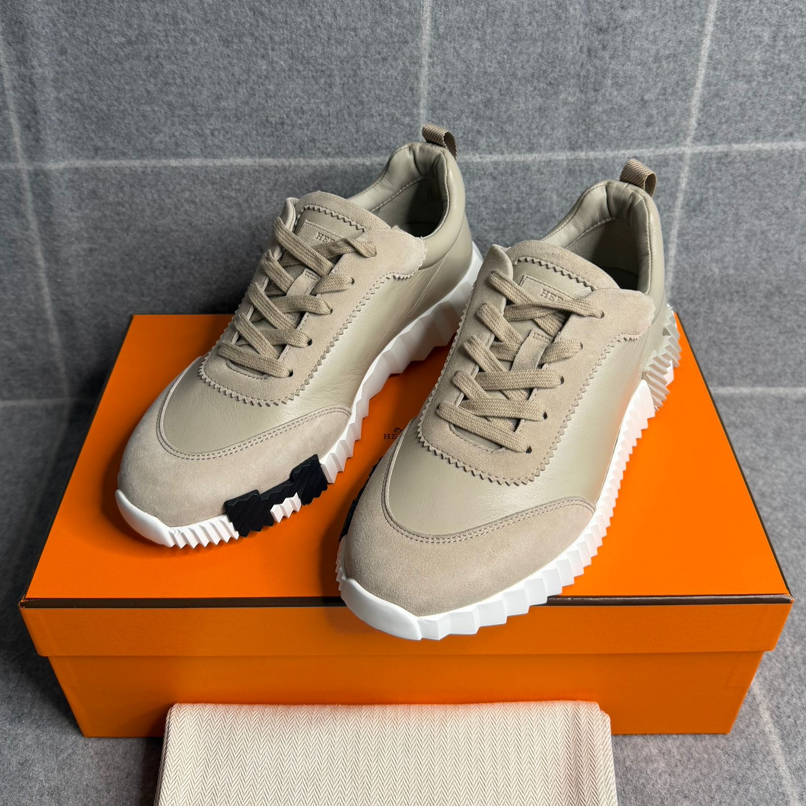 Hermès