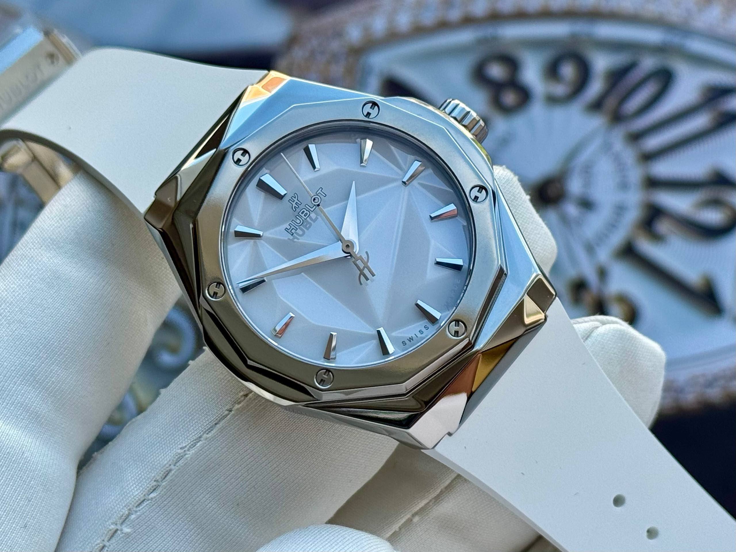 Hublot