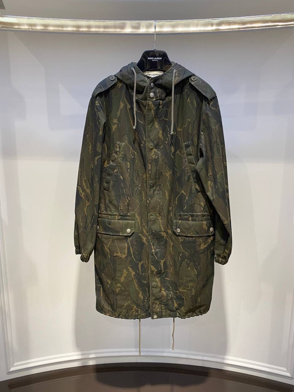Saint Laurent