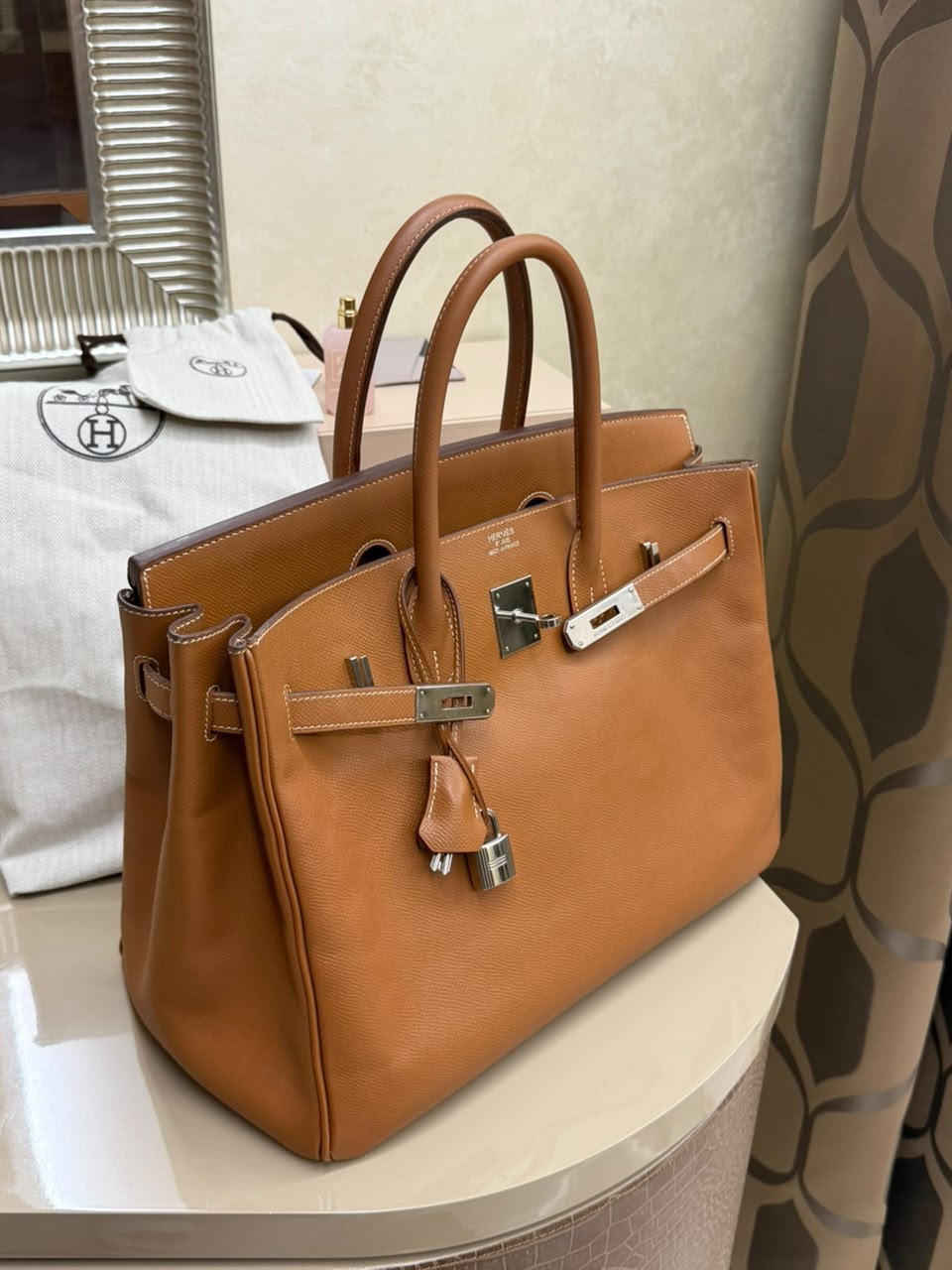 Hermès