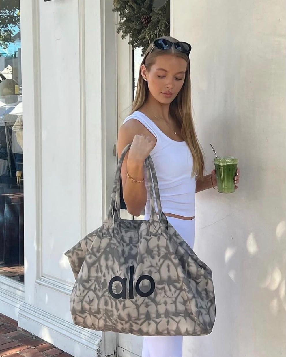 Alo Yoga