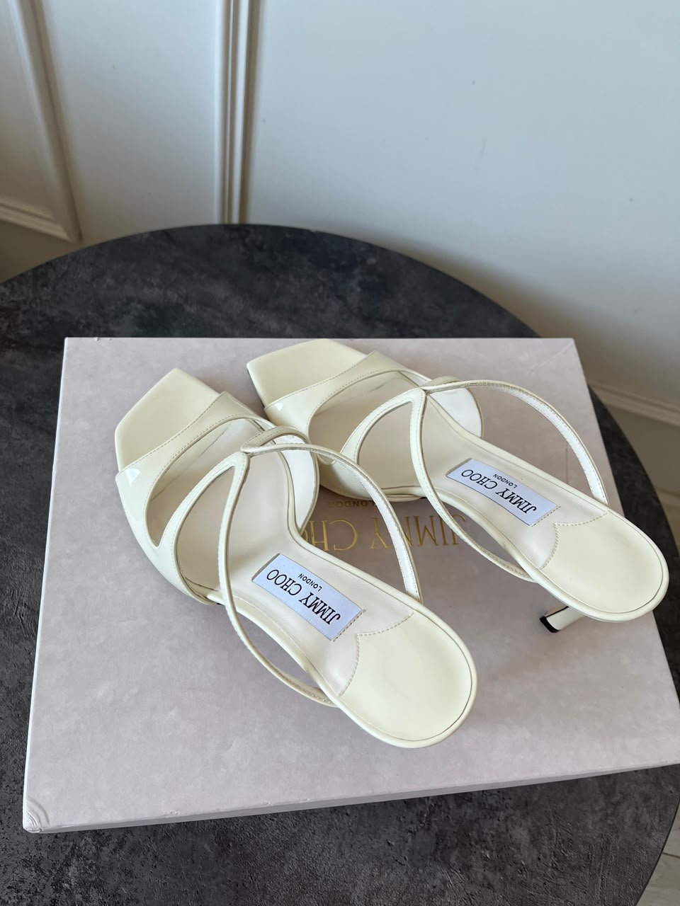 Jimmy Choo