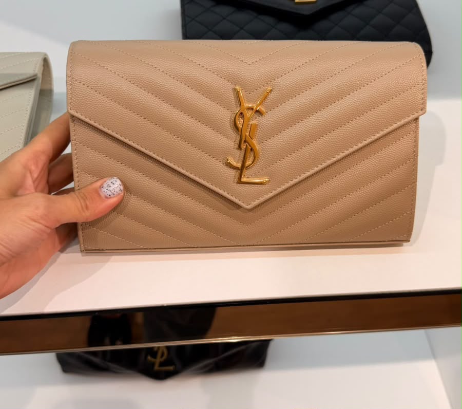 Saint Laurent