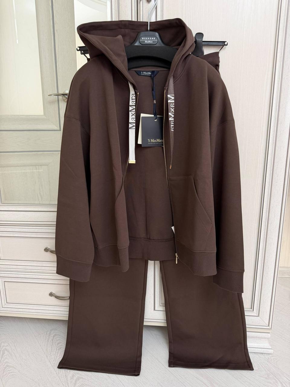 Max Mara