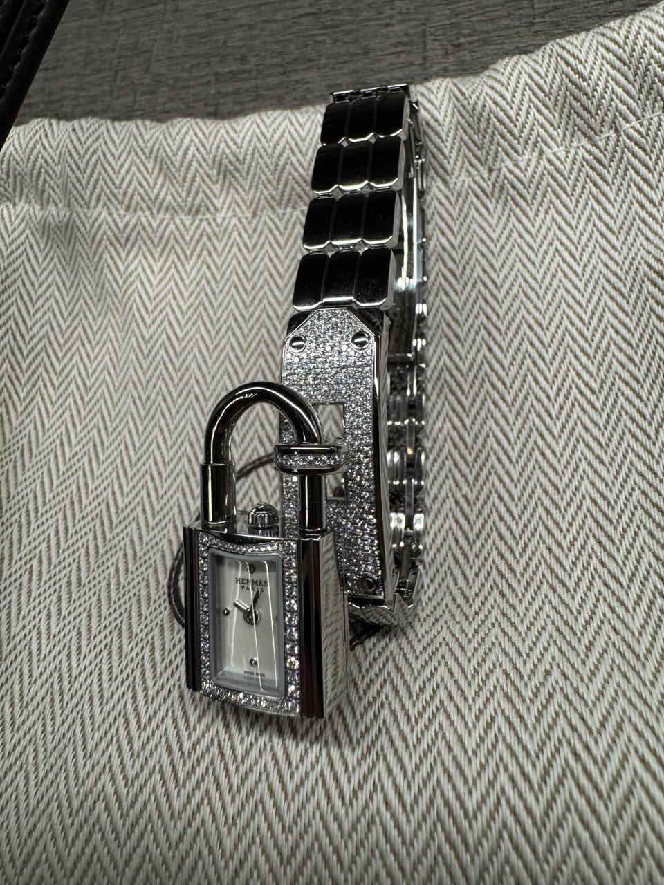 Hermès