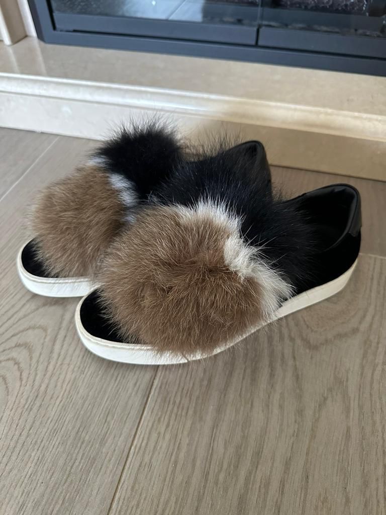 Santoni