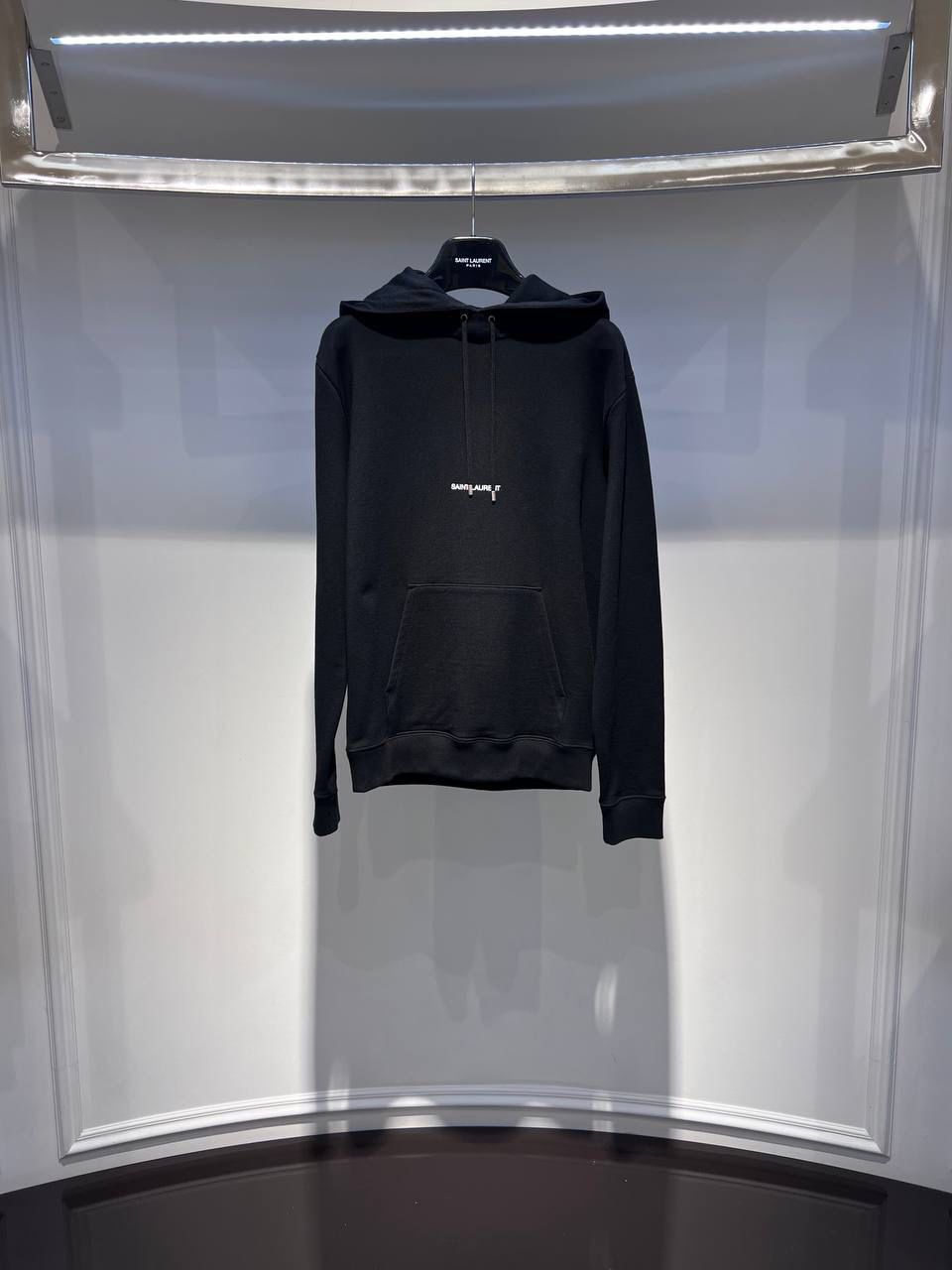 Saint Laurent