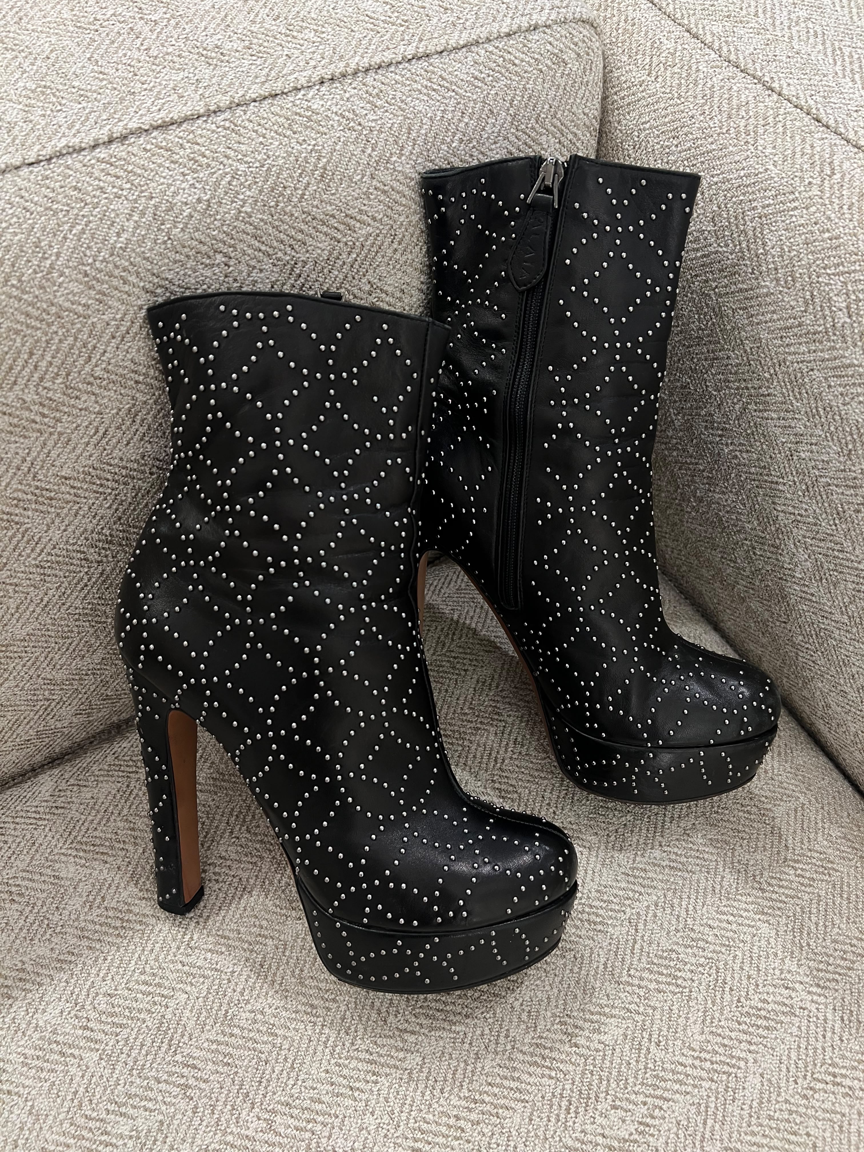Alaïa