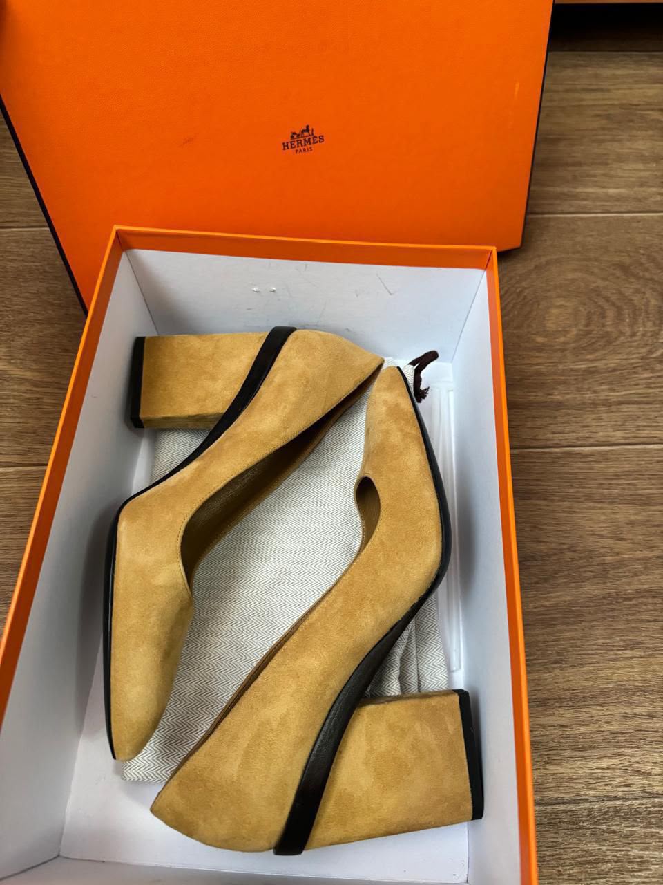 Hermès
